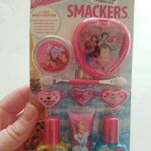 💥 5 for 25💥 Disney Princess Smackers 11 pieces